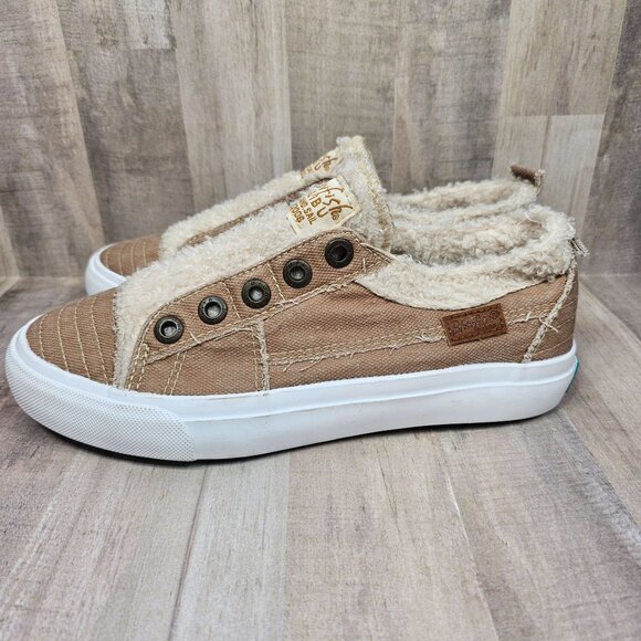 Blowfish Womans Size 7 Malibu Slip On Faux Suede & Fur Sneakers Shoes - Picture 4 of 8